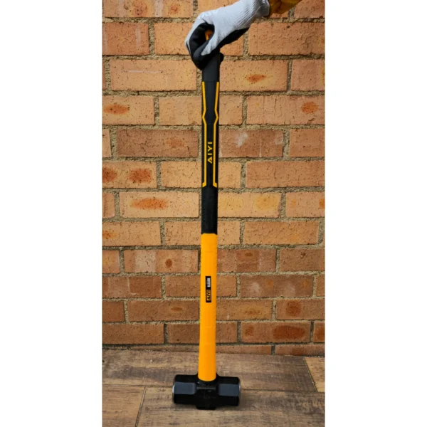 AIYI 14lb Sledgehammer with Fibreglass Handle AY013-073