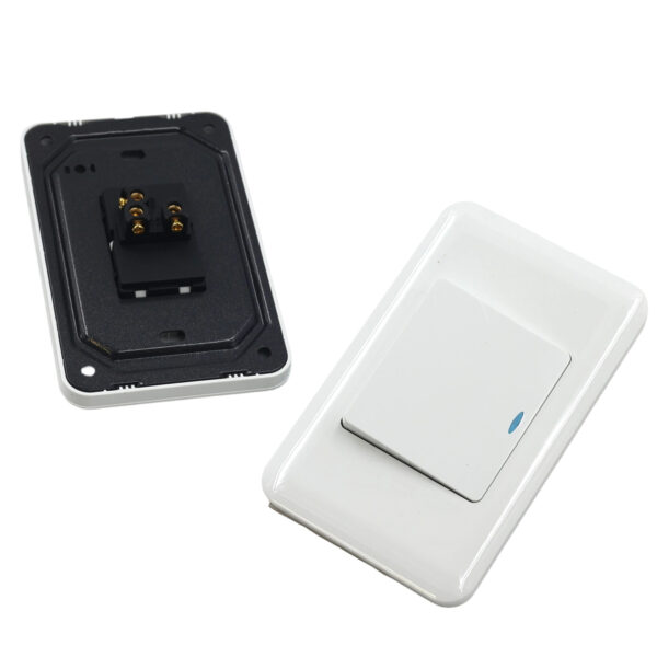 1 Lever 2 Way Switch 2x4 White AY299-707