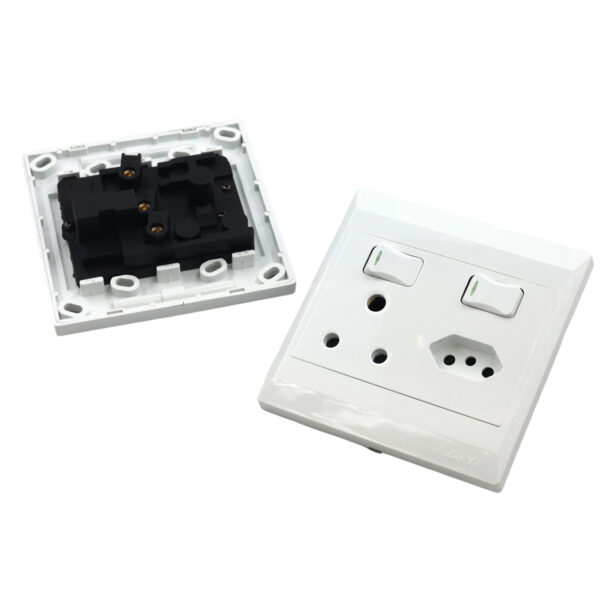Single Switch Socket With E/Plug 16A AY299-512