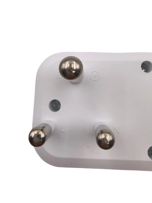 3*16A MULTIPLUG ADAPTER AY299-809