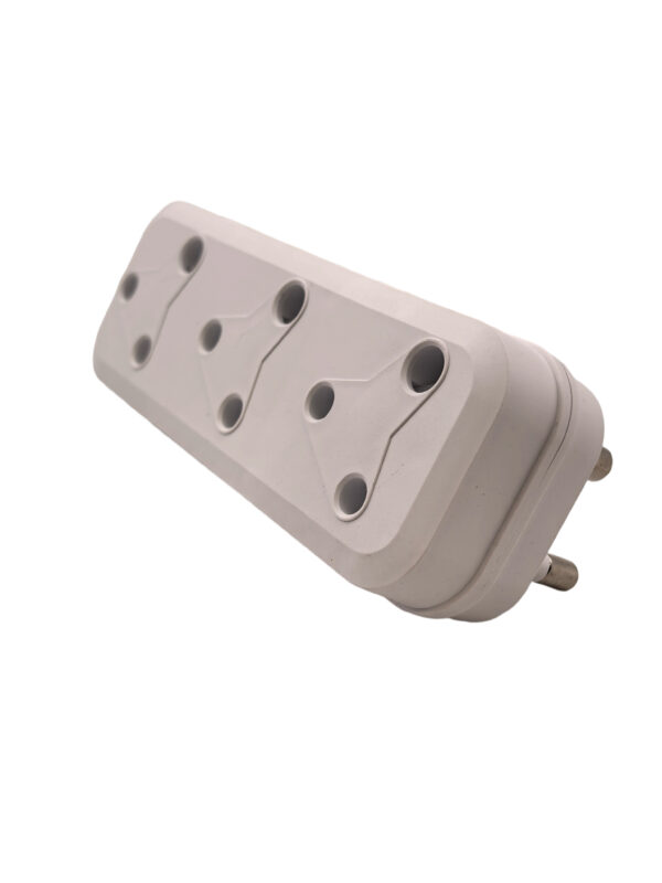 3*16A MULTIPLUG ADAPTER AY299-809