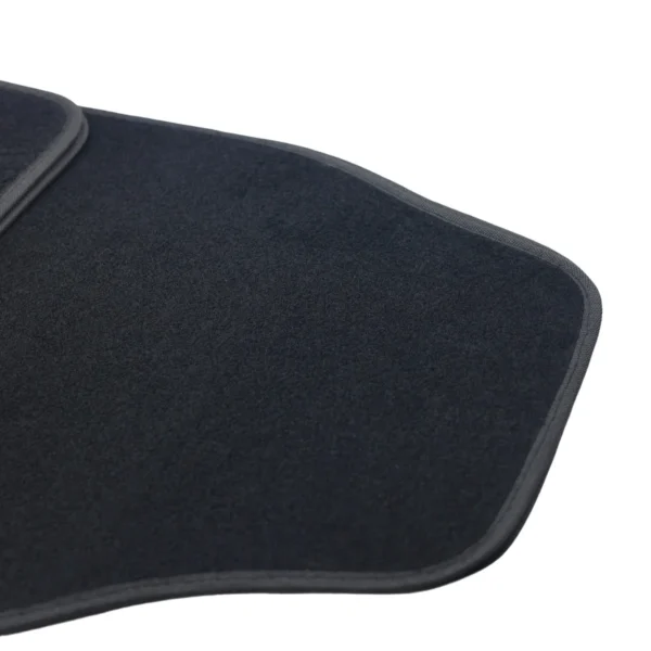 Universal 4-Piece Car Floor Mat Set AY032-016