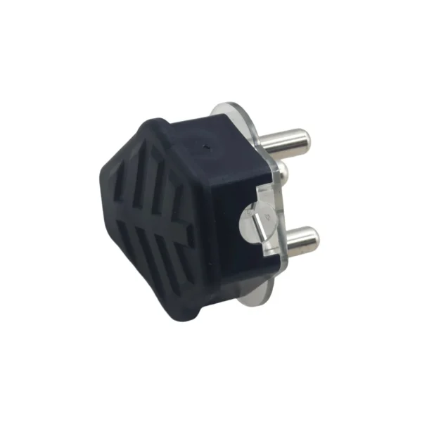 16A PLUG AY299-823