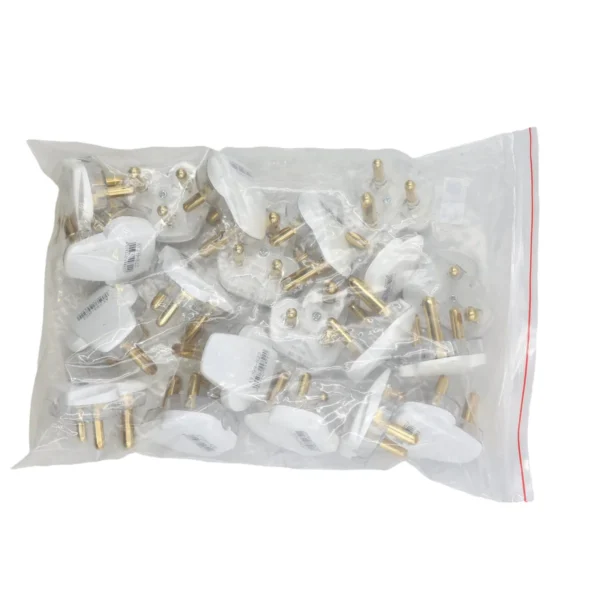 16A PLUG AY299-822